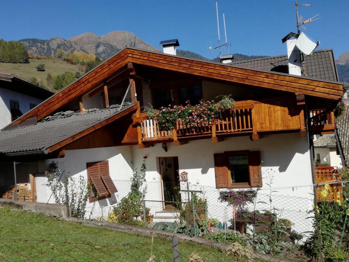 La Cesura Acomodação com café da manhã Carano  Exterior foto