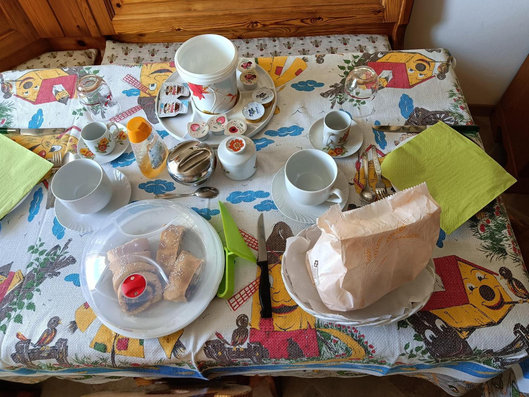 La Cesura Acomodação com café da manhã Carano  Exterior foto